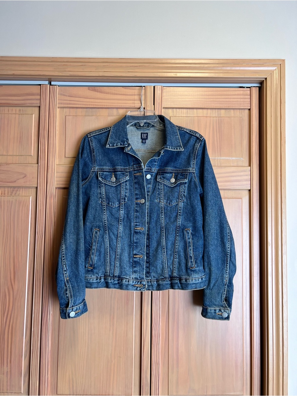 Gap denim jacket small